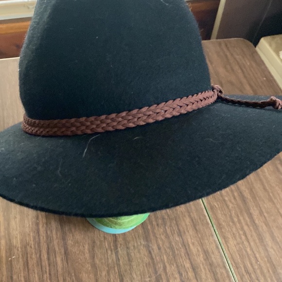 Ladies Black Wool Hat with Leather Band main image 6